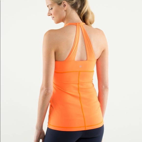 NWOT LULULEMON 4 Yoga Halter Top Flair - Picture 4 of 8